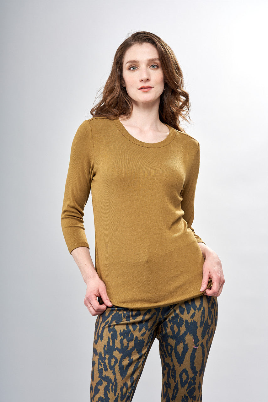 Soft Knit Layering 3/4 Sleeve Top ~ Earth Tone Colors