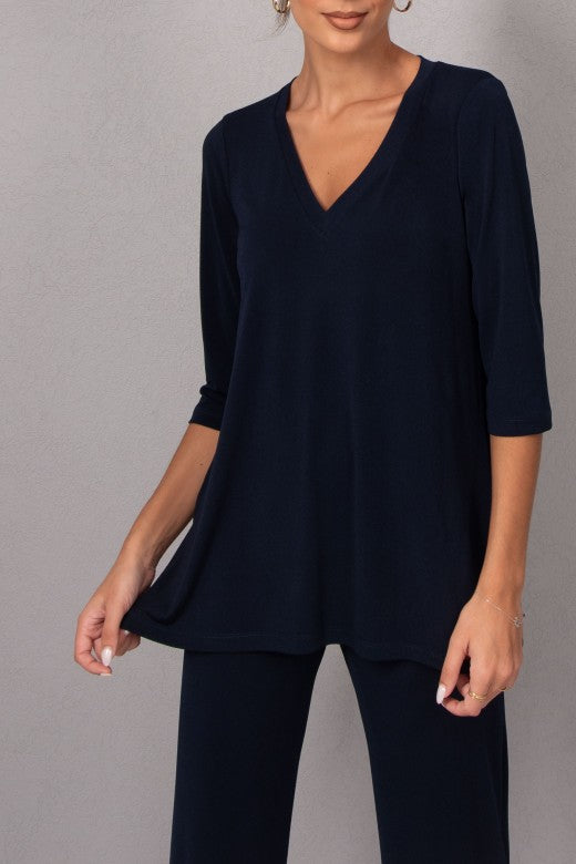 Lightweight Knit V-Neck Tunic Top