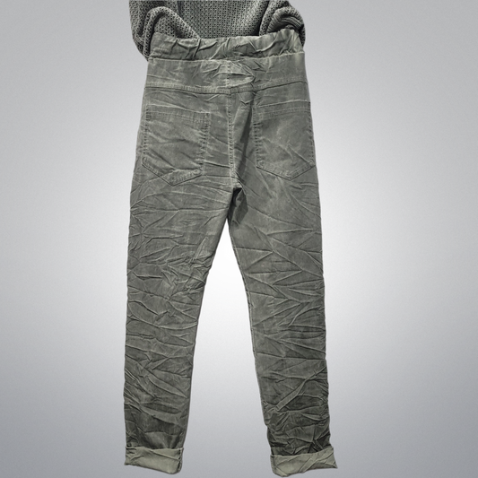 Cute Slant Buttoned Italian Pants