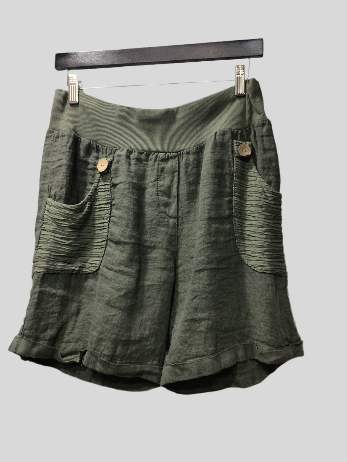 Cute Embellished Italian Linen Shorts