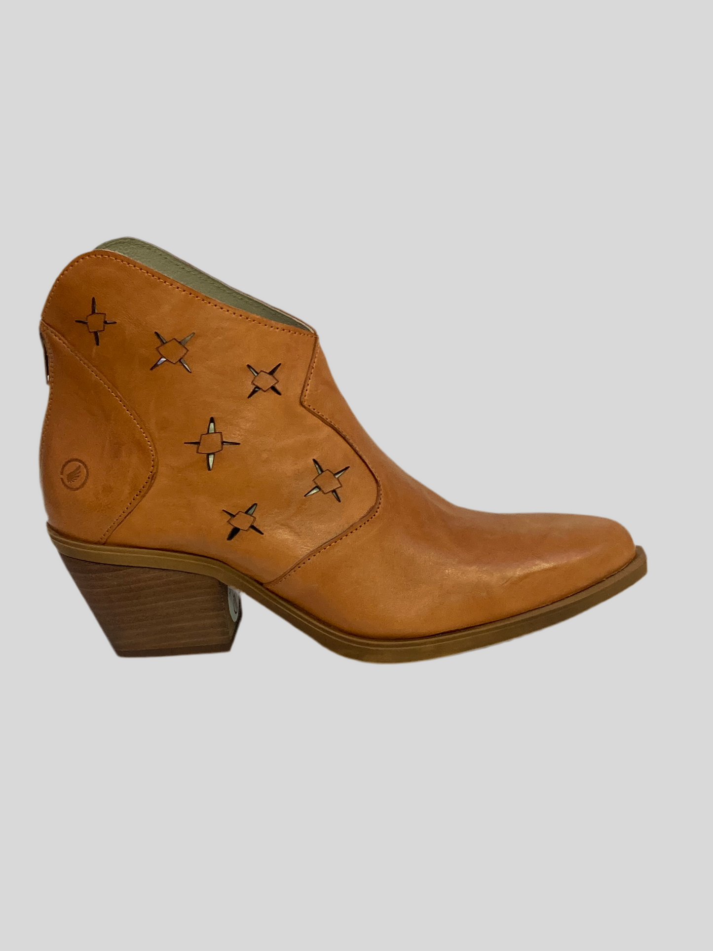Cut Out Design Handcrafted Leather Boots (in 3 colors)