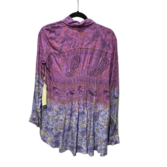 Soft Pintuck Back Paisley Print Blouse