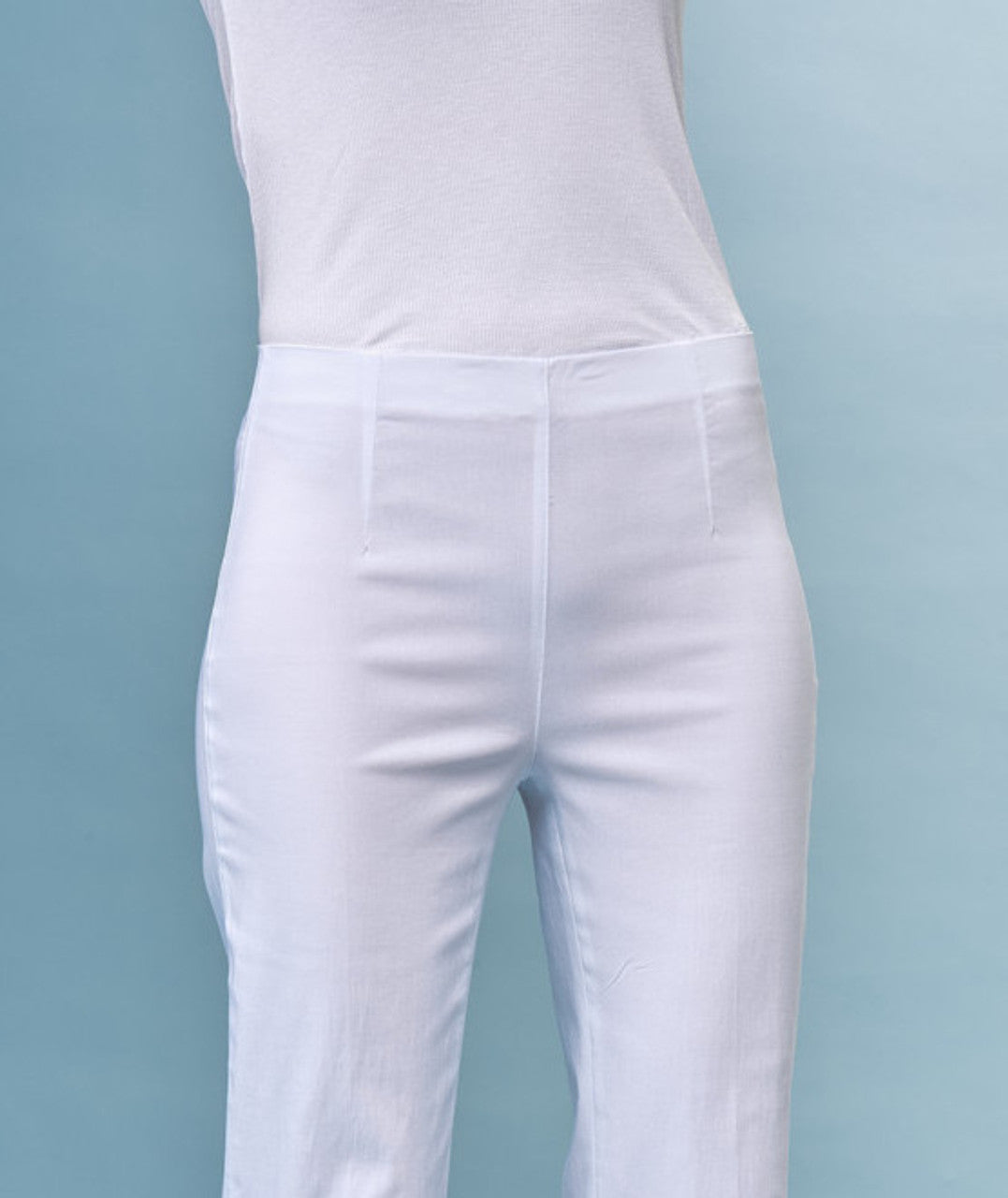 Button Side Trimmed Solid Capris (in 6 colors)