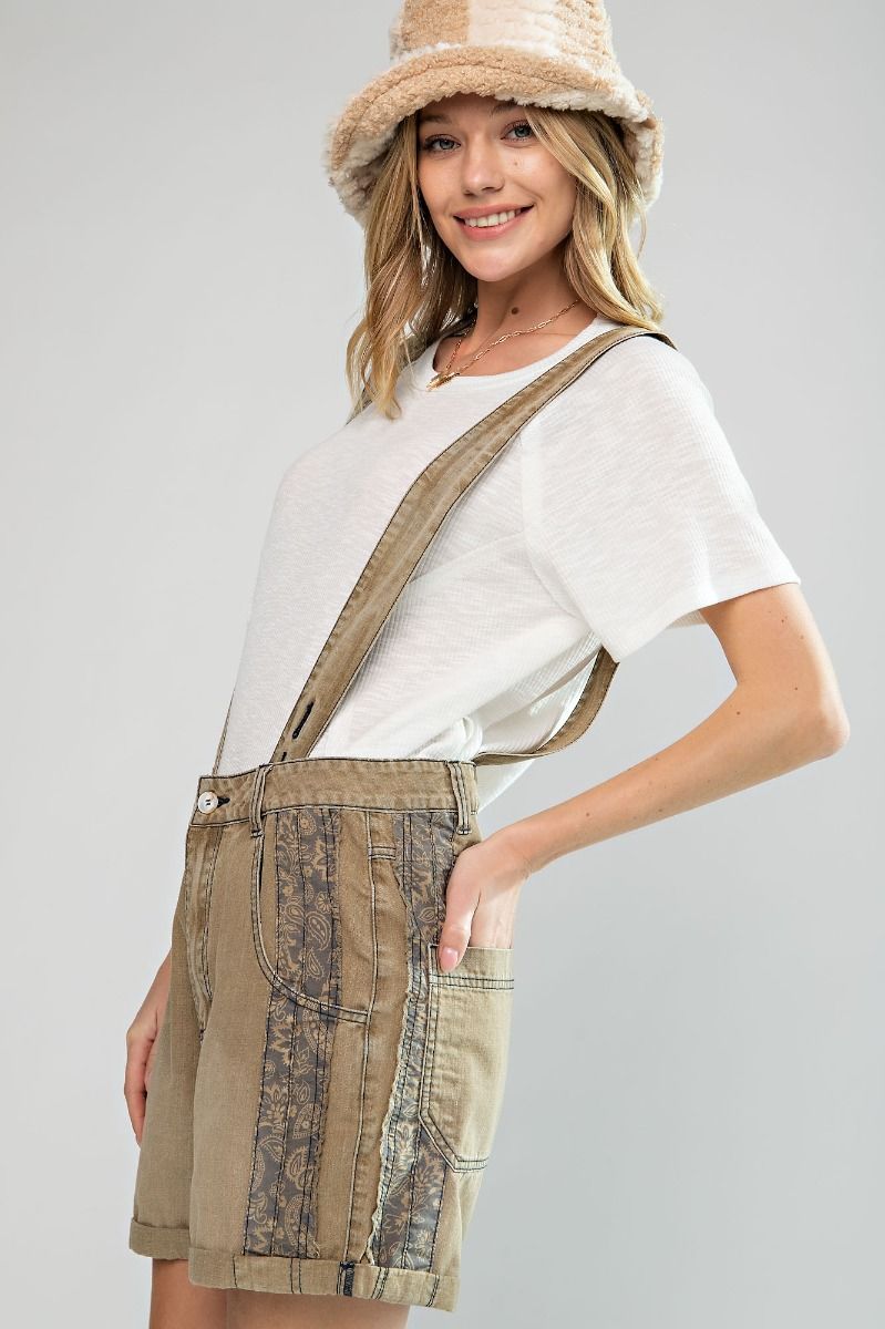 Safari Shorts with Detachable Suspenders