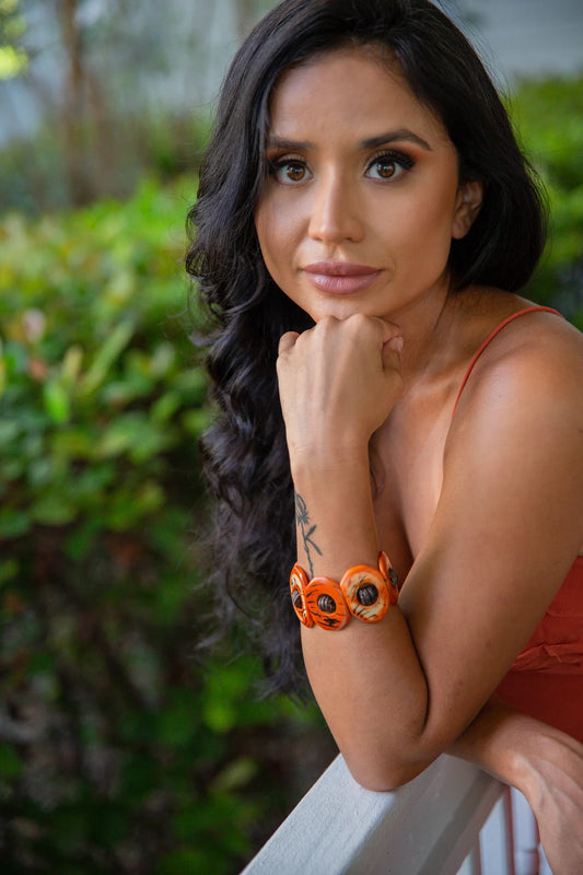 Coconut Disc Accented Bracelet