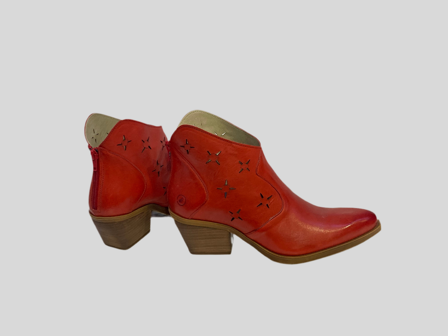 Cut Out Design Handcrafted Leather Boots (in 3 colors)