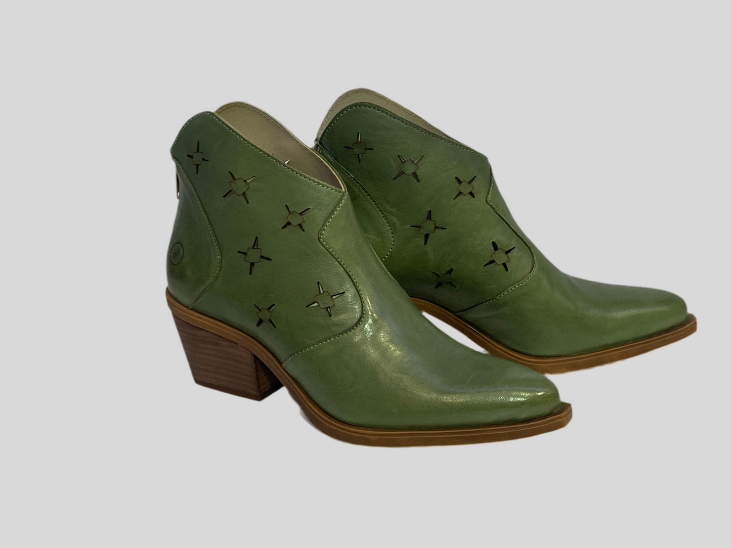 Cut Out Design Handcrafted Leather Boots (in 3 colors)