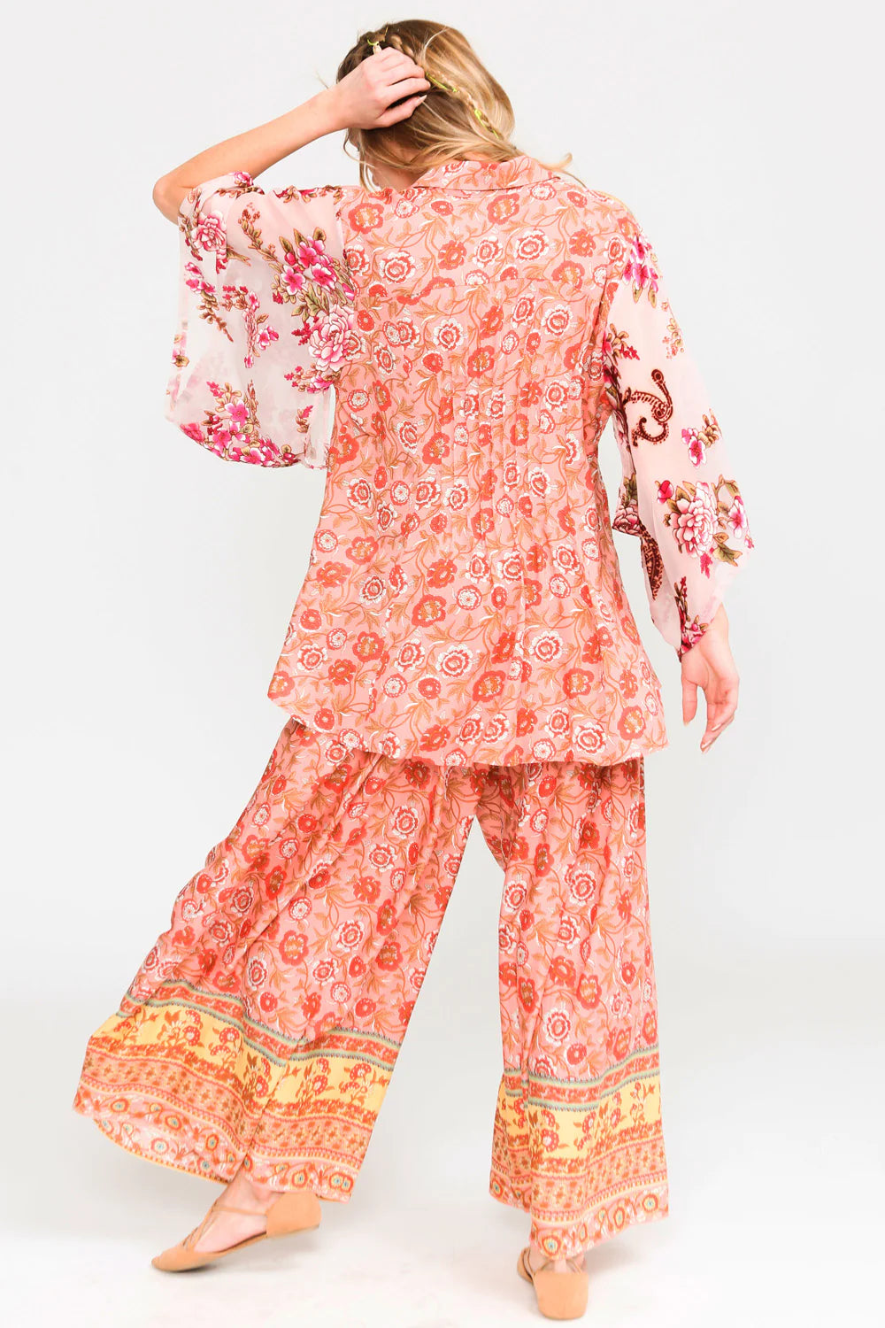 Printed Pants With Roses