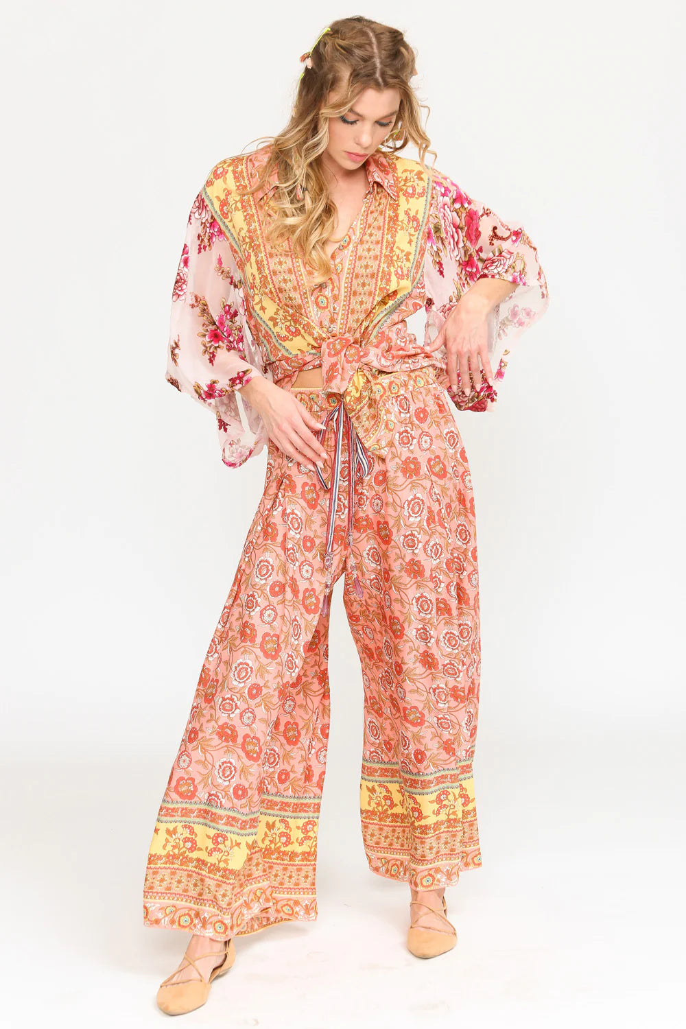 Printed Pants With Roses