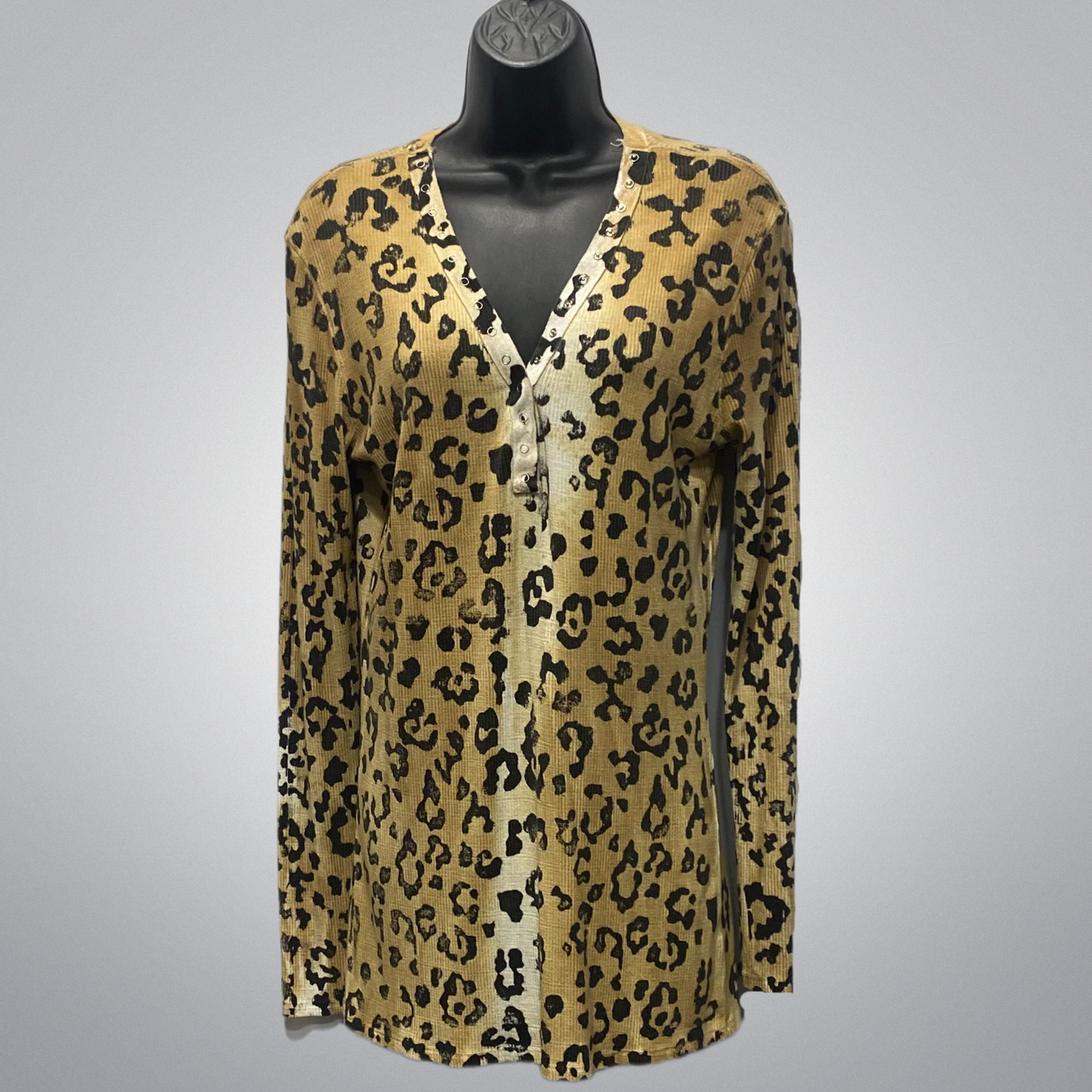 Cheetah Print Ribbed Knit Long Sleeve Top