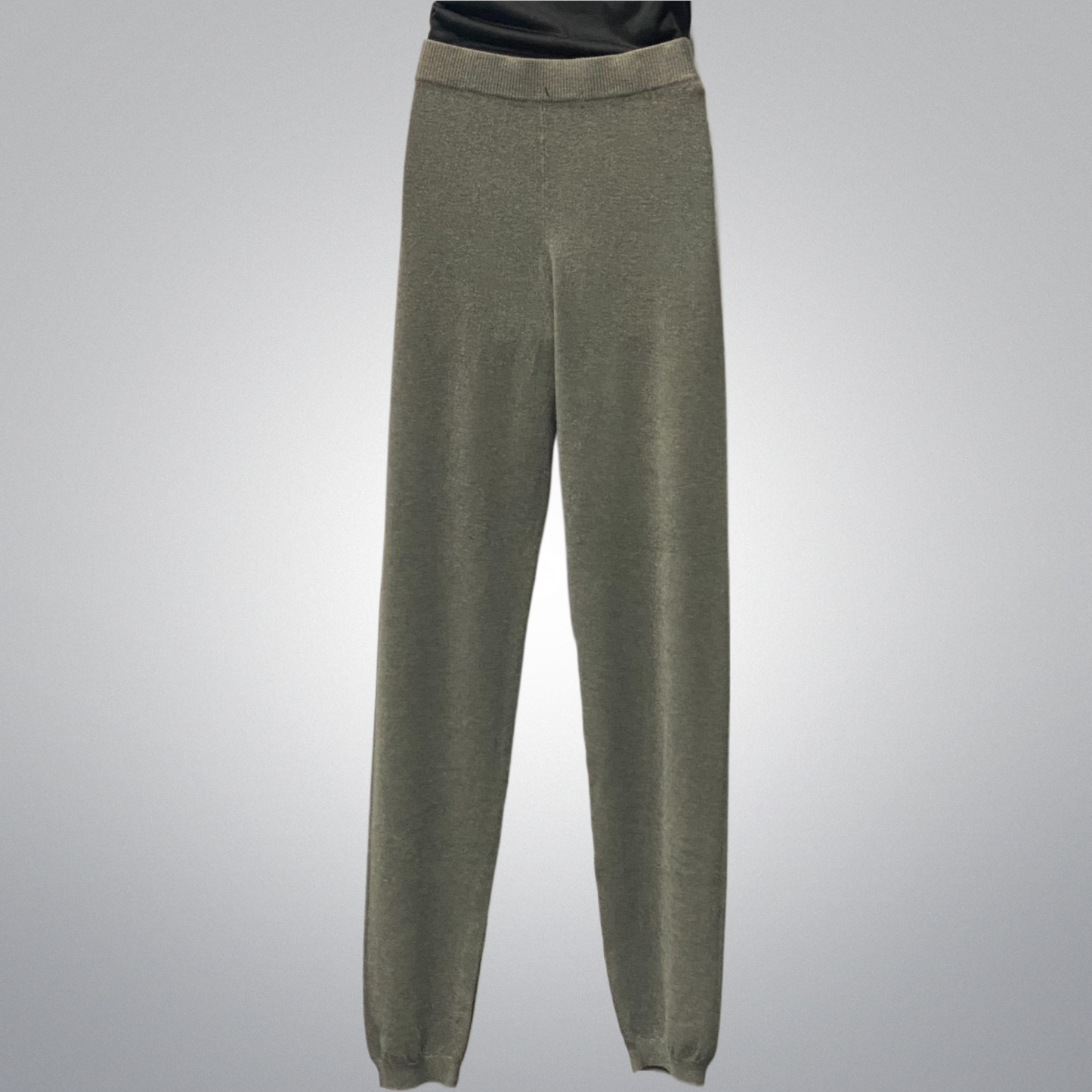 Grey Knit Pants Gathered In The Bottom