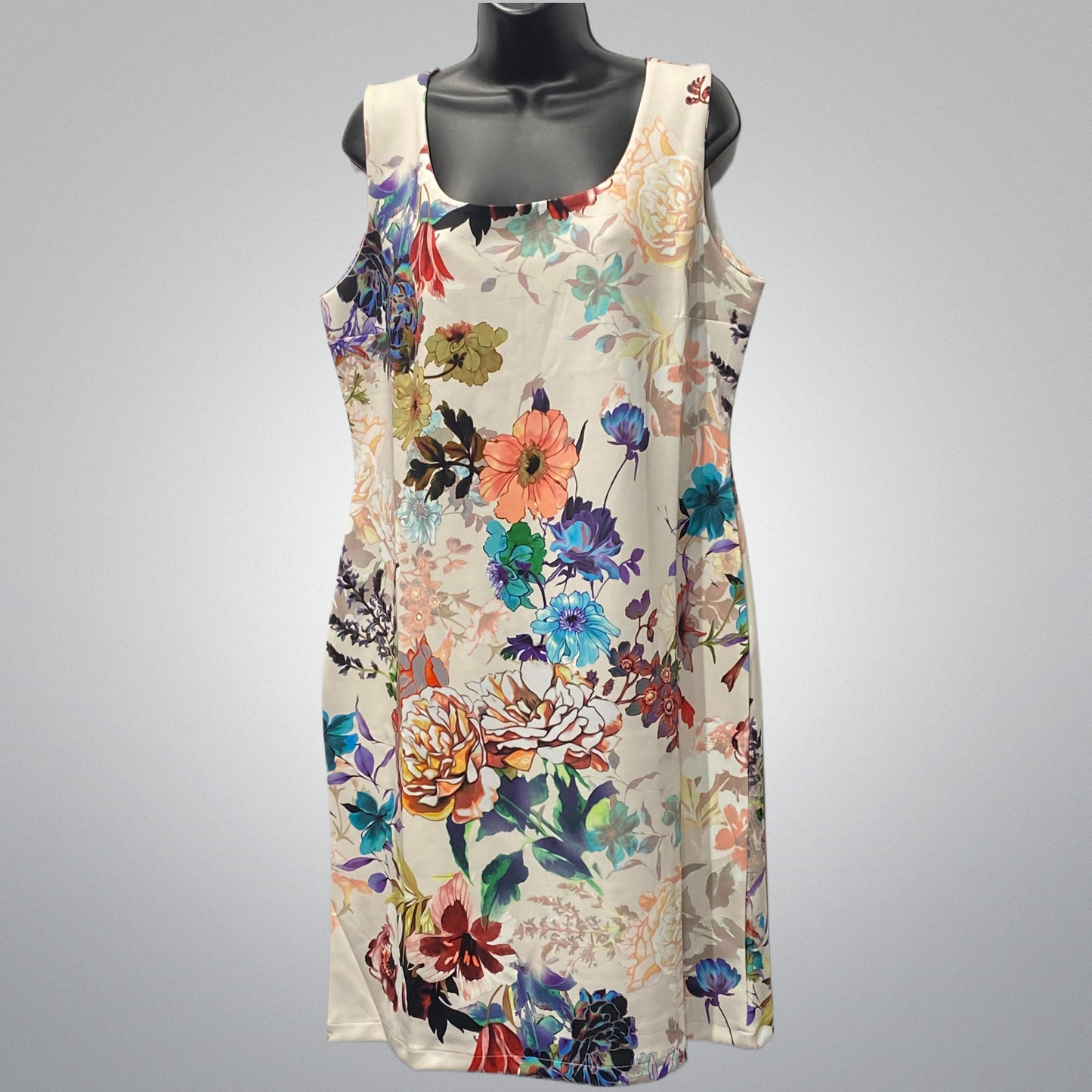 Wrinkle-Free Floral Sleeveless Dress