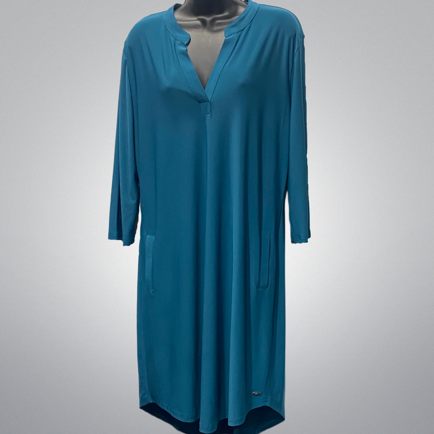 Travel Knit Dress 3/4 Sleeve With Pockets (in 2 colors)