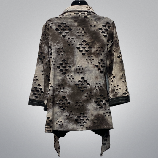 3/4 Sleeve Button Front Top