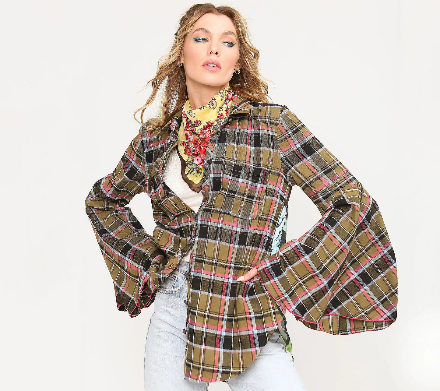 Pleid Bell Sleeve Shirt with Peacock Back