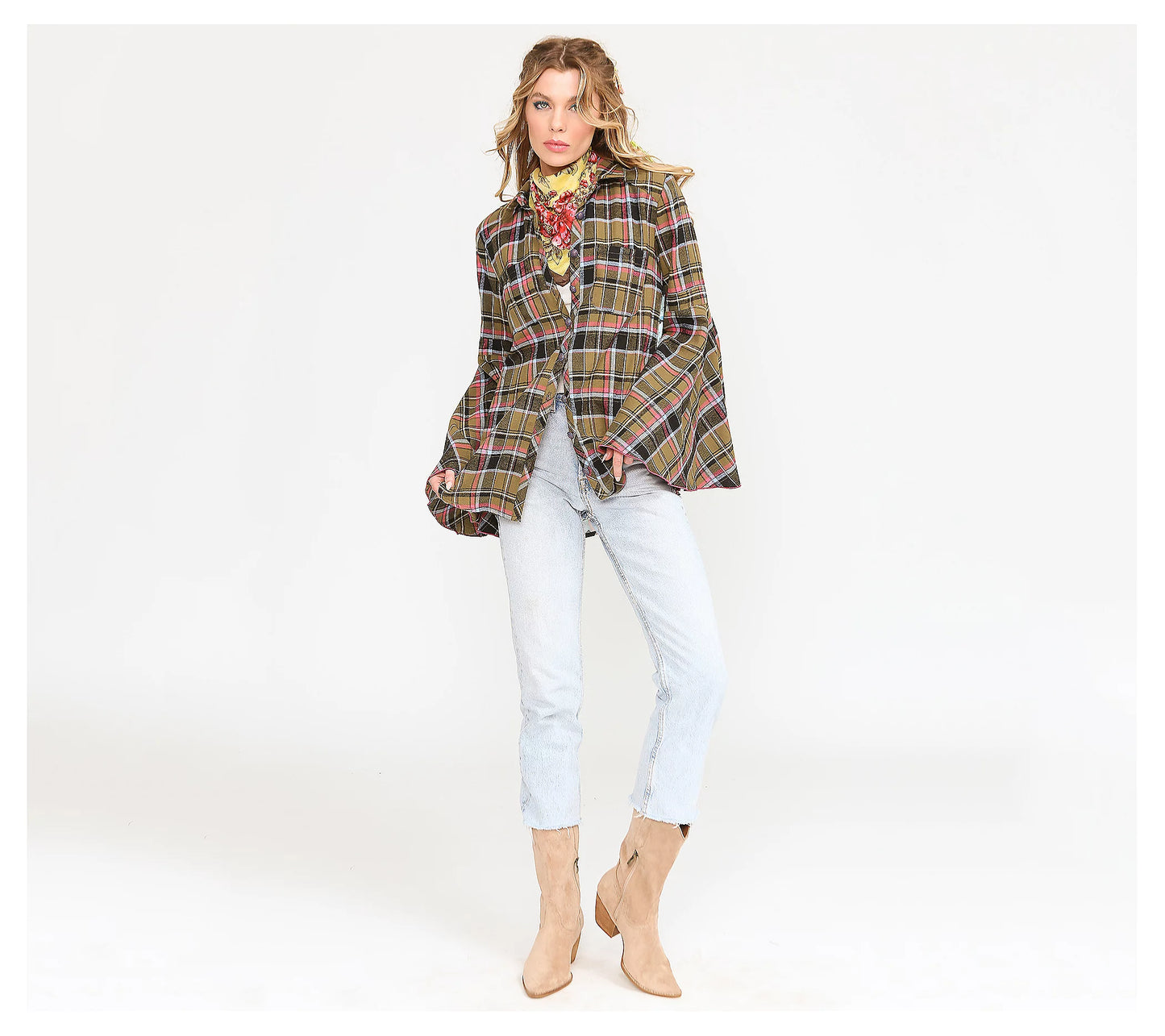 Pleid Bell Sleeve Shirt with Peacock Back