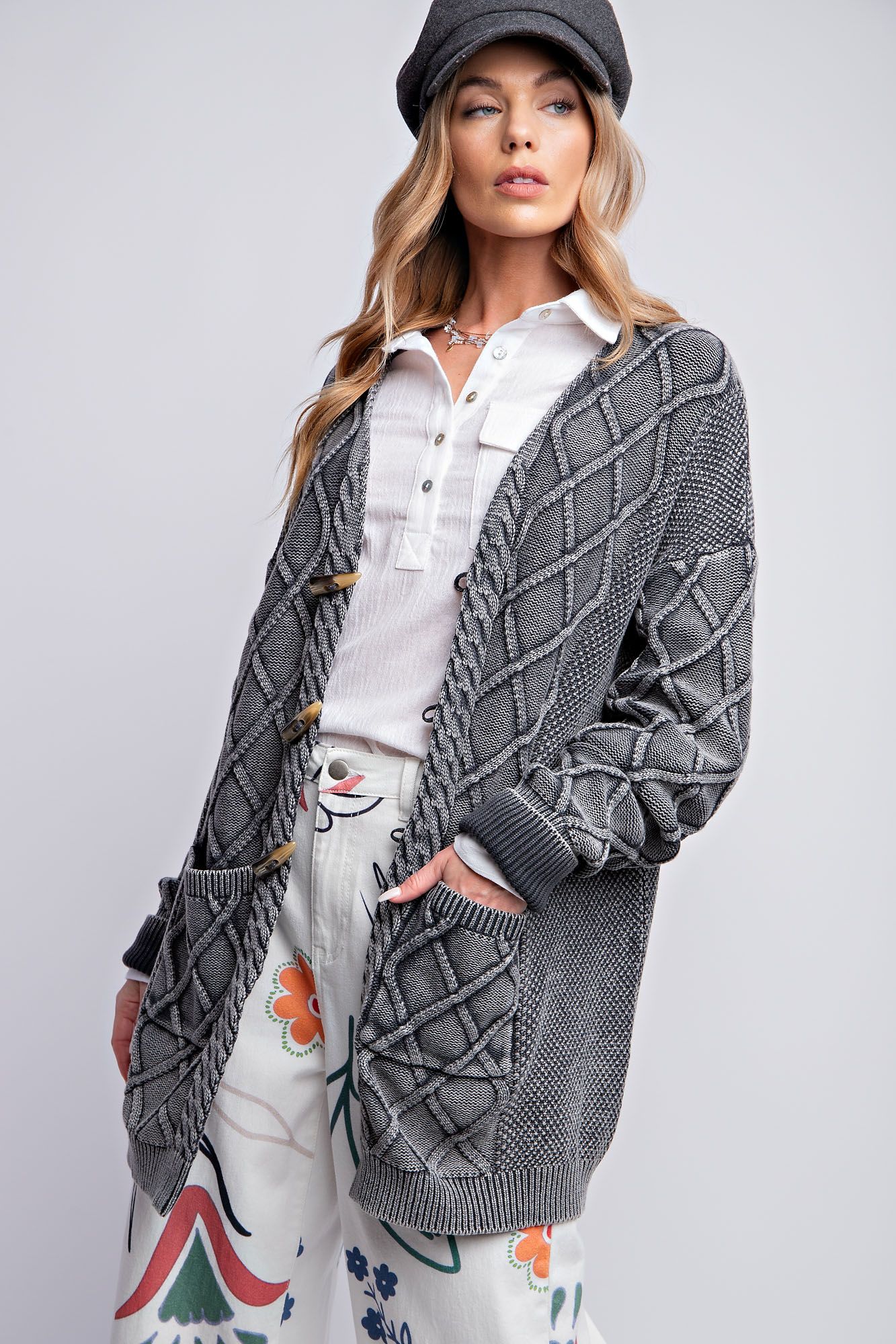 Cable Knitted Sweater Cardigan (in 2 colors)