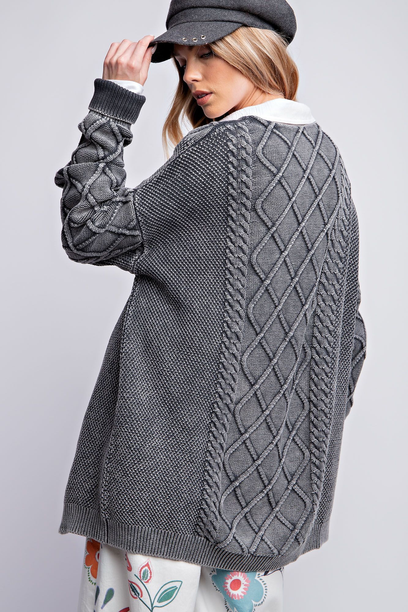 Cable Knitted Sweater Cardigan (in 2 colors)