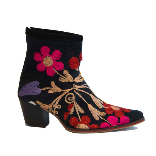 Cheyenne Short Suzani 2