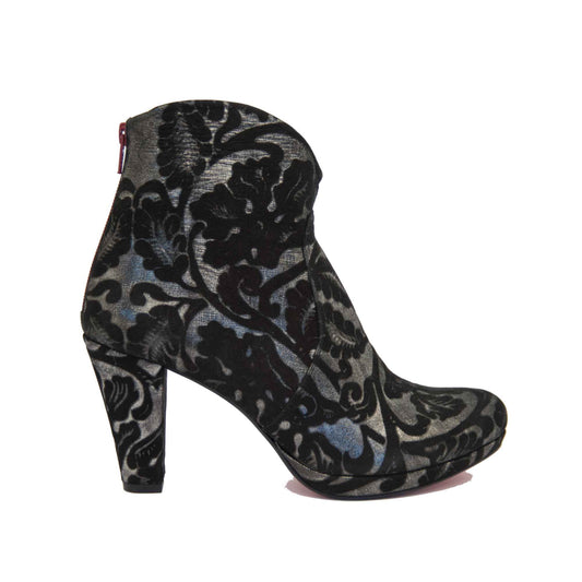 Collette Short Leather 8