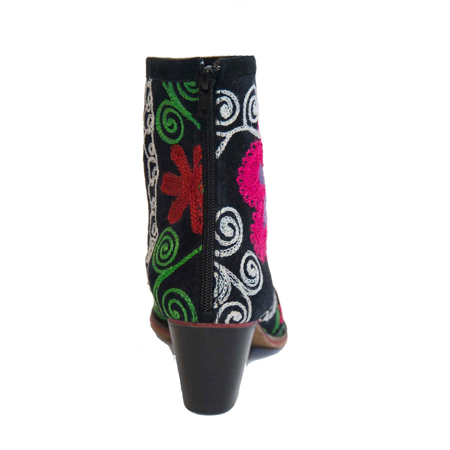 Cheyenne Short Suzani 4