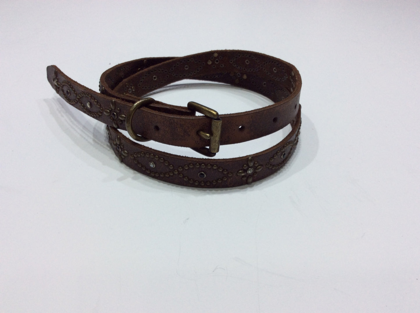 Belts-Medium Width Distressed Brown Leather Belt with Black and Clear Crystals and Rubbed Bronze Embellishments