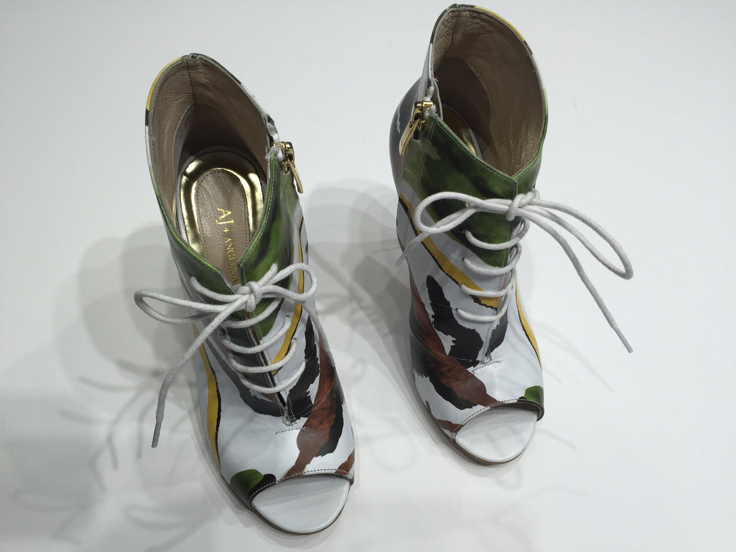 Specialty summer boot with painted patterning