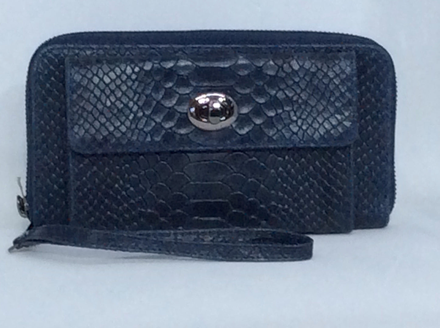 Croc Textured Italian Leather Wristlet Wallet