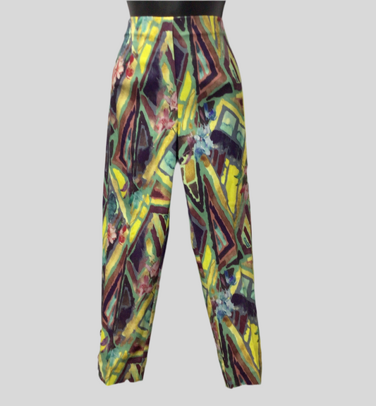 Printed Side Cut-Out Cropped Techno Capri Pants