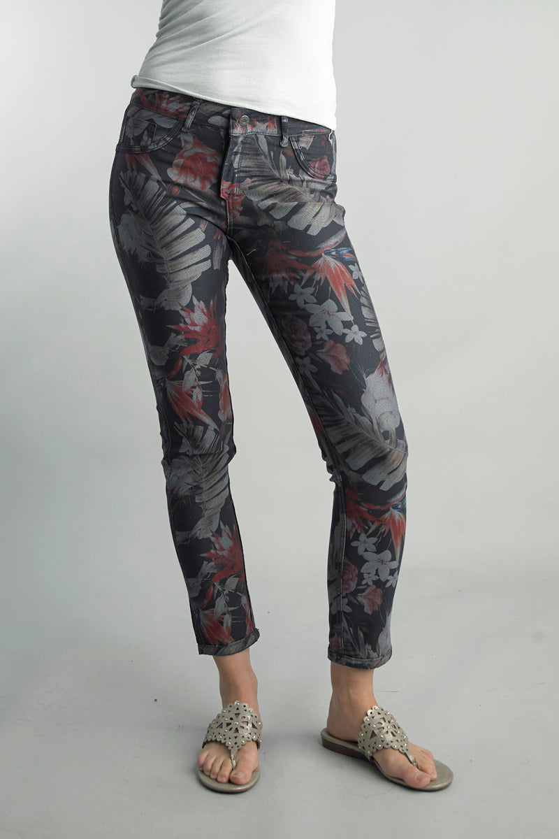 Tropical Print and Solid Side Reversible Jeans