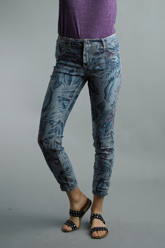 Leaves Design and Solid Denim Side Reversible Jeans