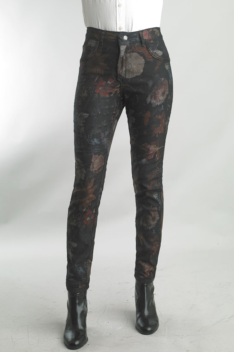 Reversible Jeans in Black Print and Solid