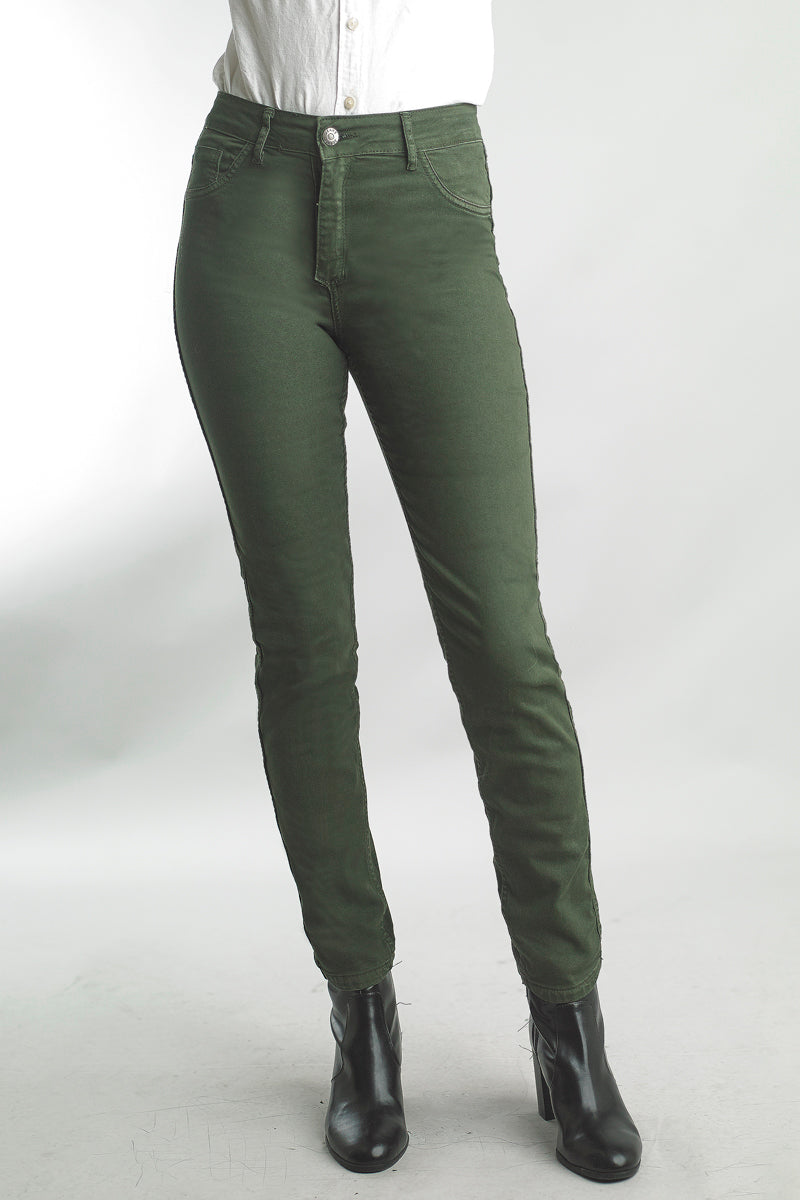 Reversible Jeans in Olive Print and Solid