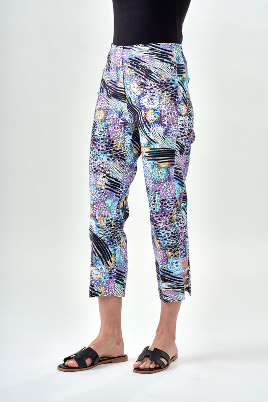 Side Cut-Out Printed Cropped Techno Capri Pants