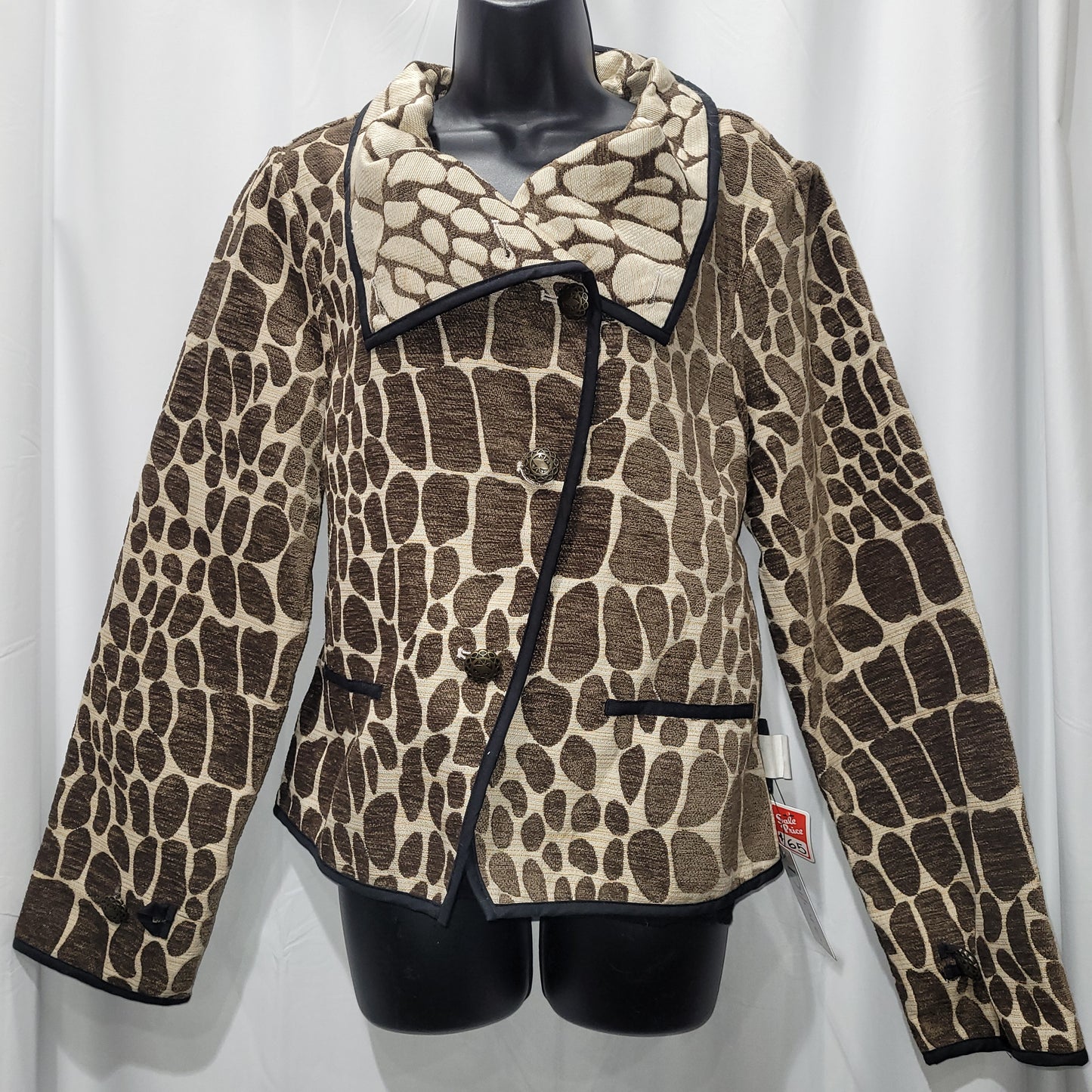 Short Giraffe Print Reversible Jacket