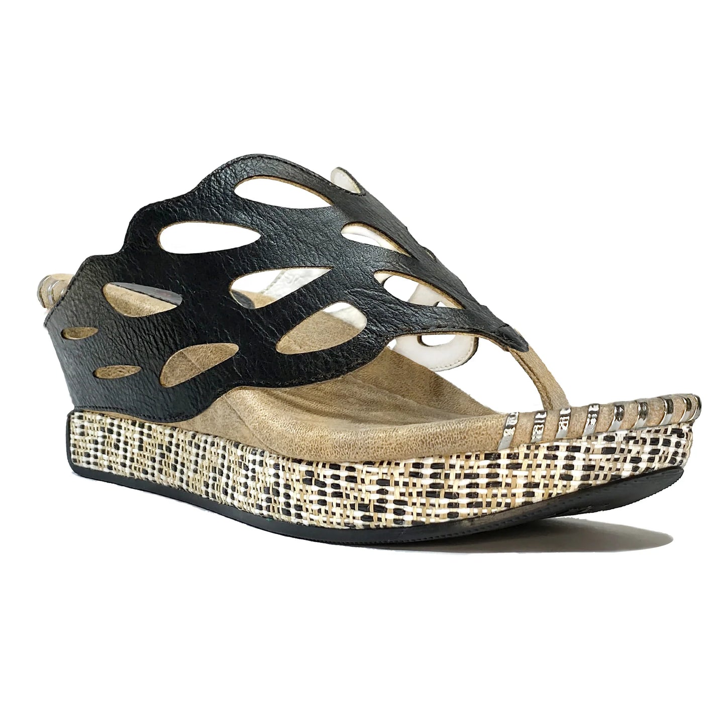 Reversible Sandals With Elegant Cut Out Design