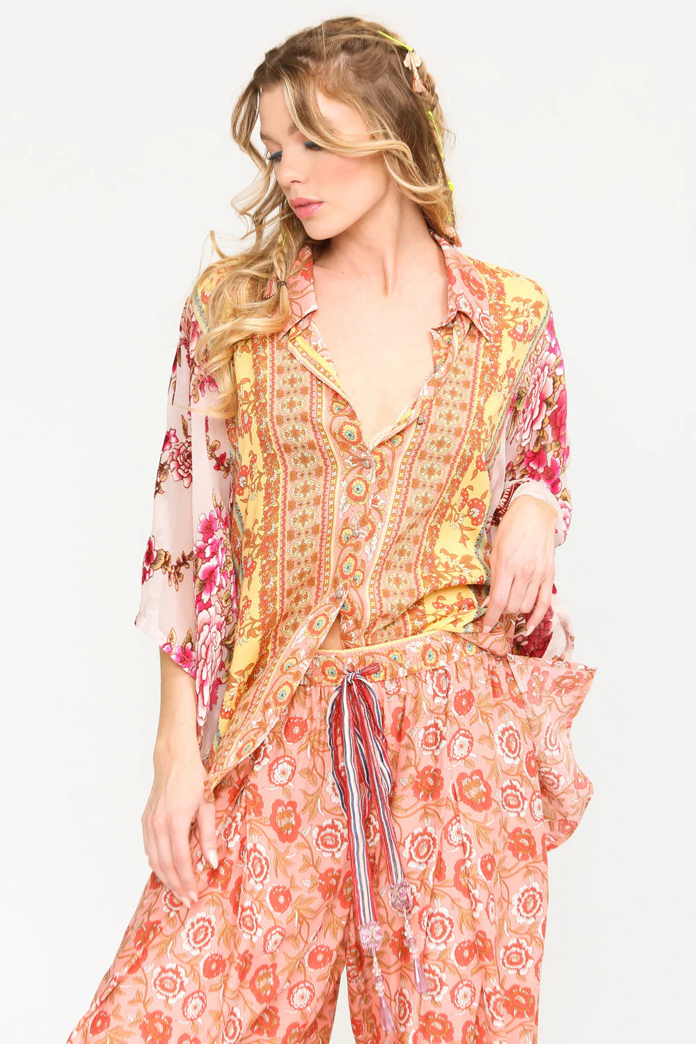 Printed Shirt With Roses Sleeves