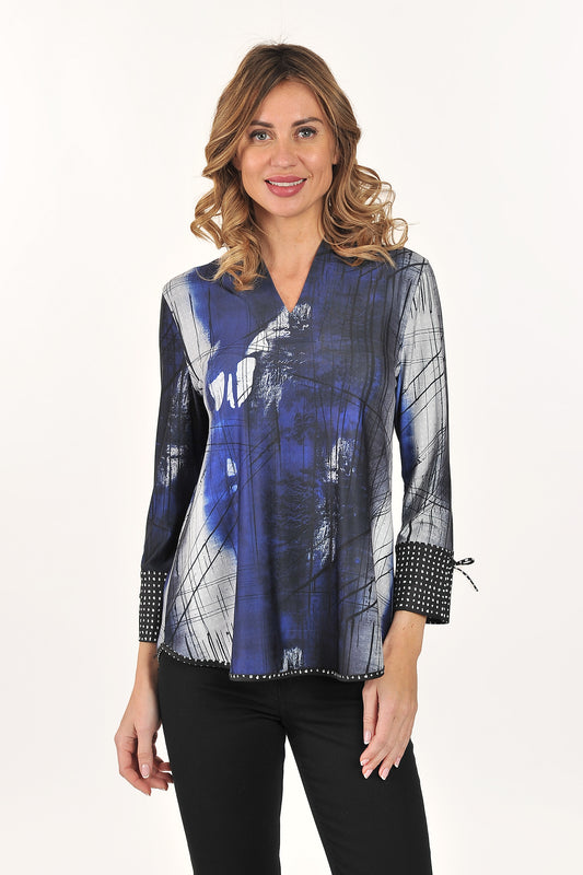V-Neck REVERSIBLE Navy Print / White Dots Top