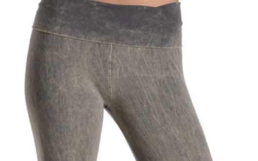 Appliqued Mineral Washed Boot-Cut Yoga Pants