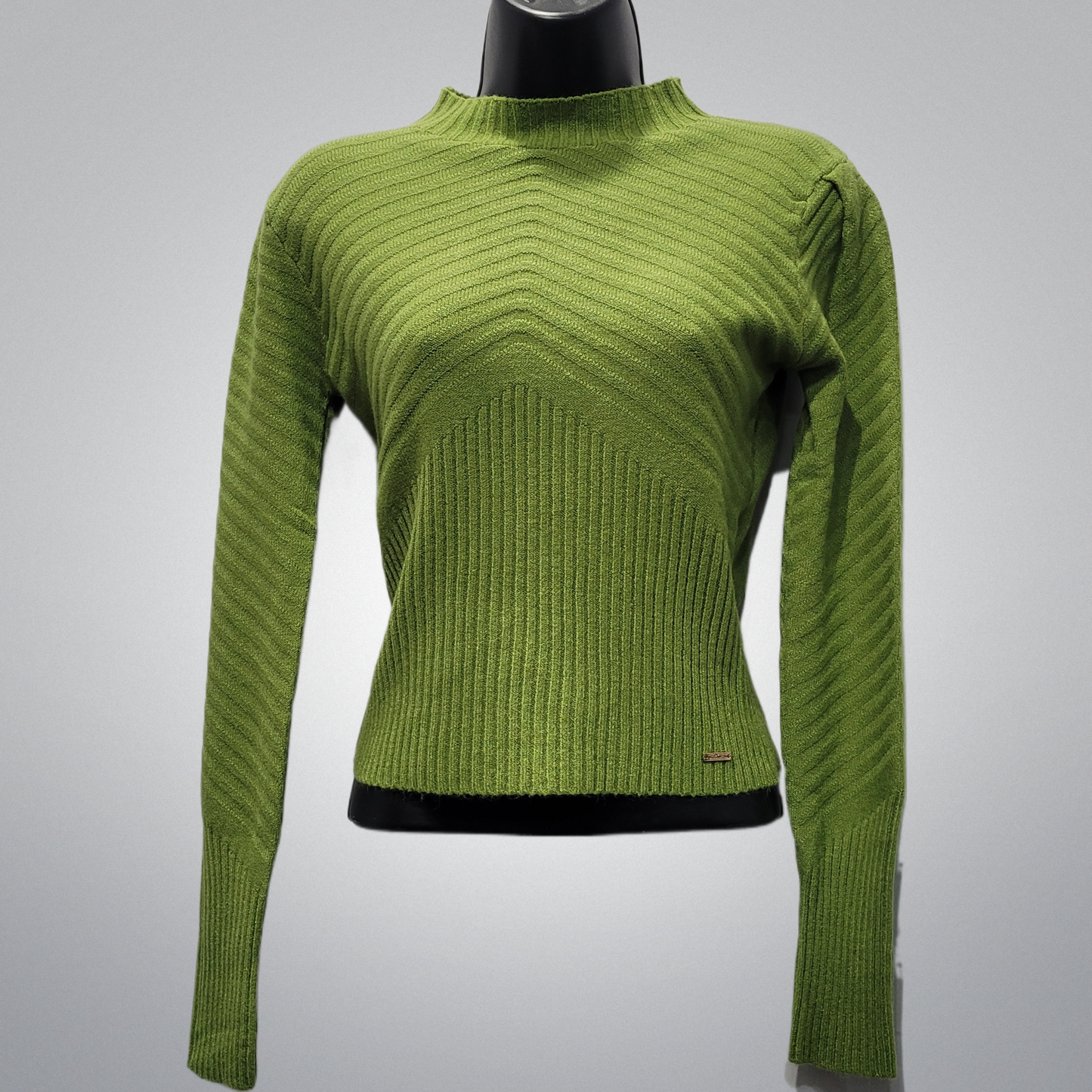 Fitted Sweater with Diagonal Knit Design