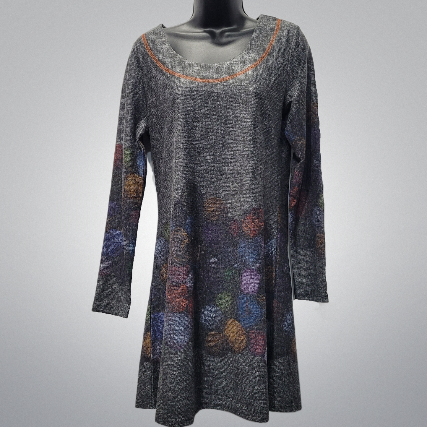 Knitting Yarn Balls Design Dress