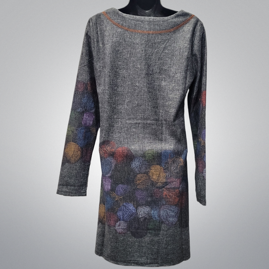 Knitting Yarn Balls Design Dress