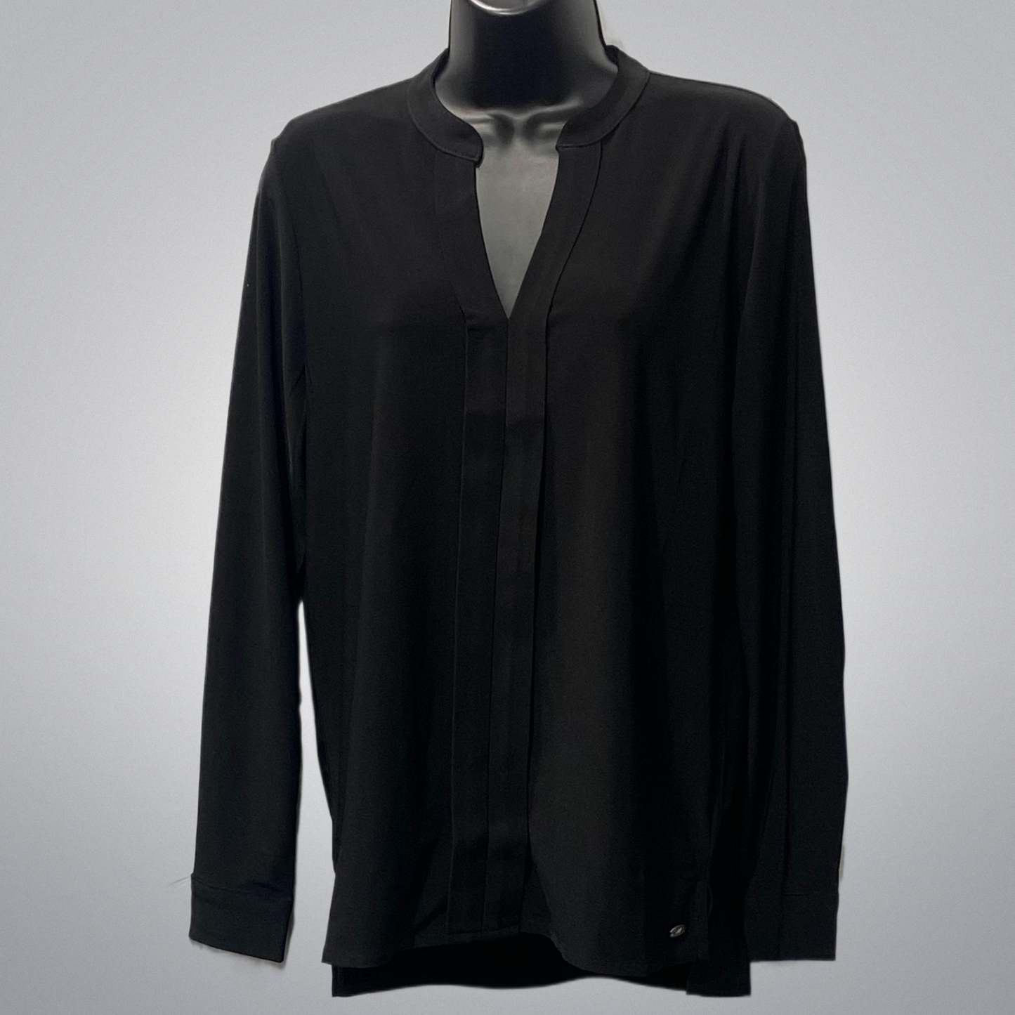 Travel Knit Front Pleat Blouse