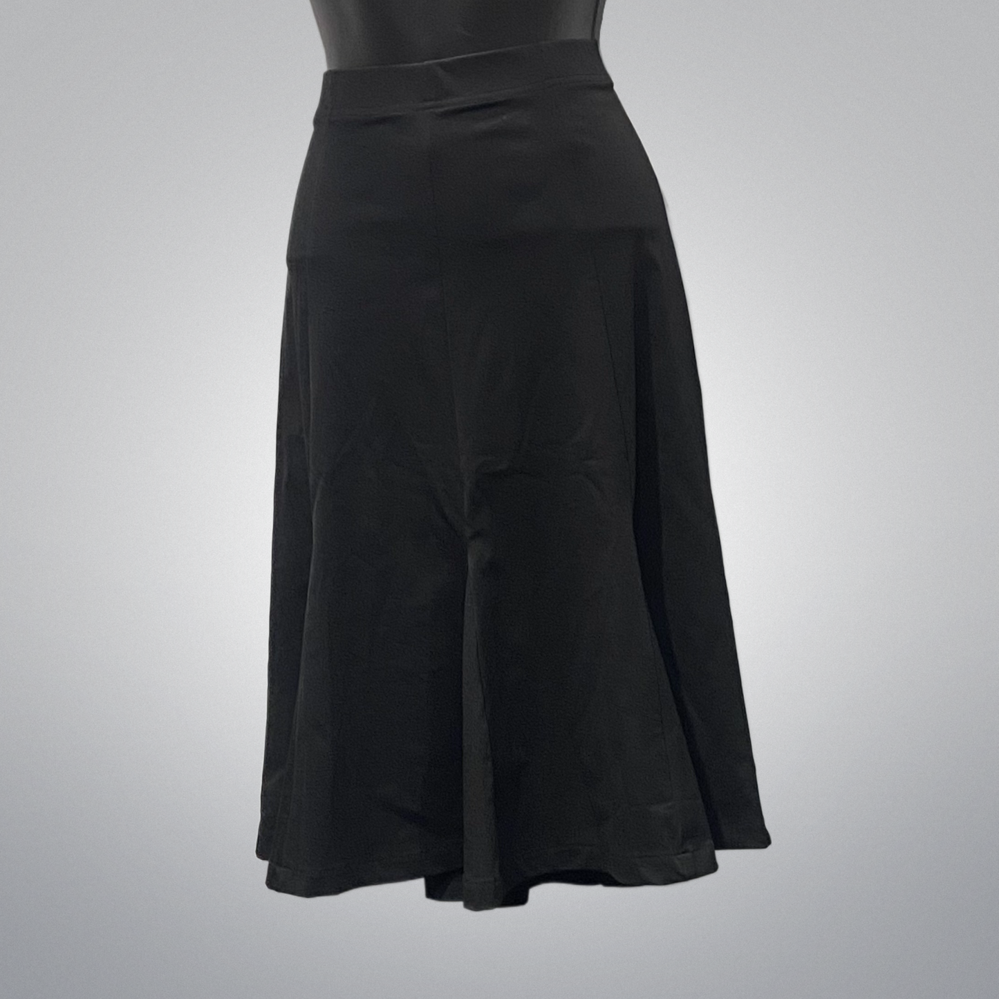 Travel Stretch Knee Length Skirt