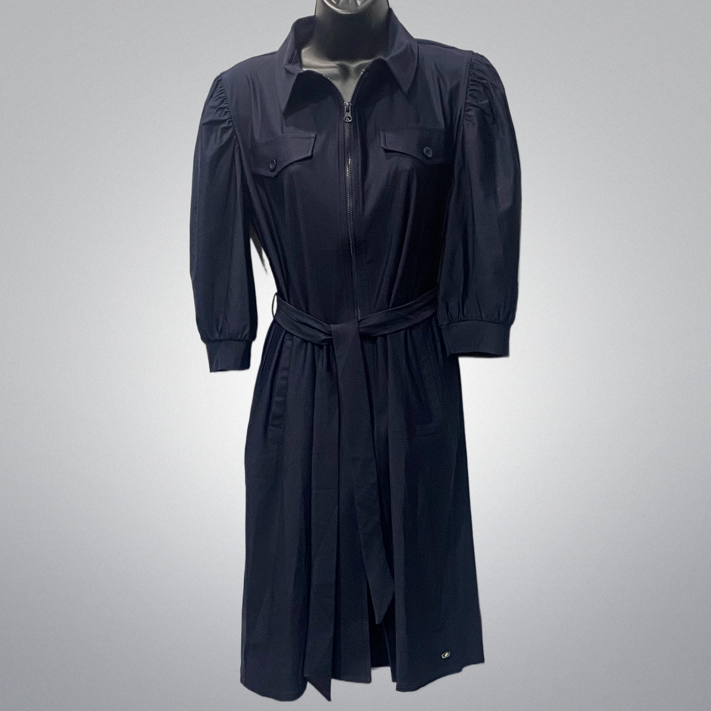 Travel Strech Front Zip Dress