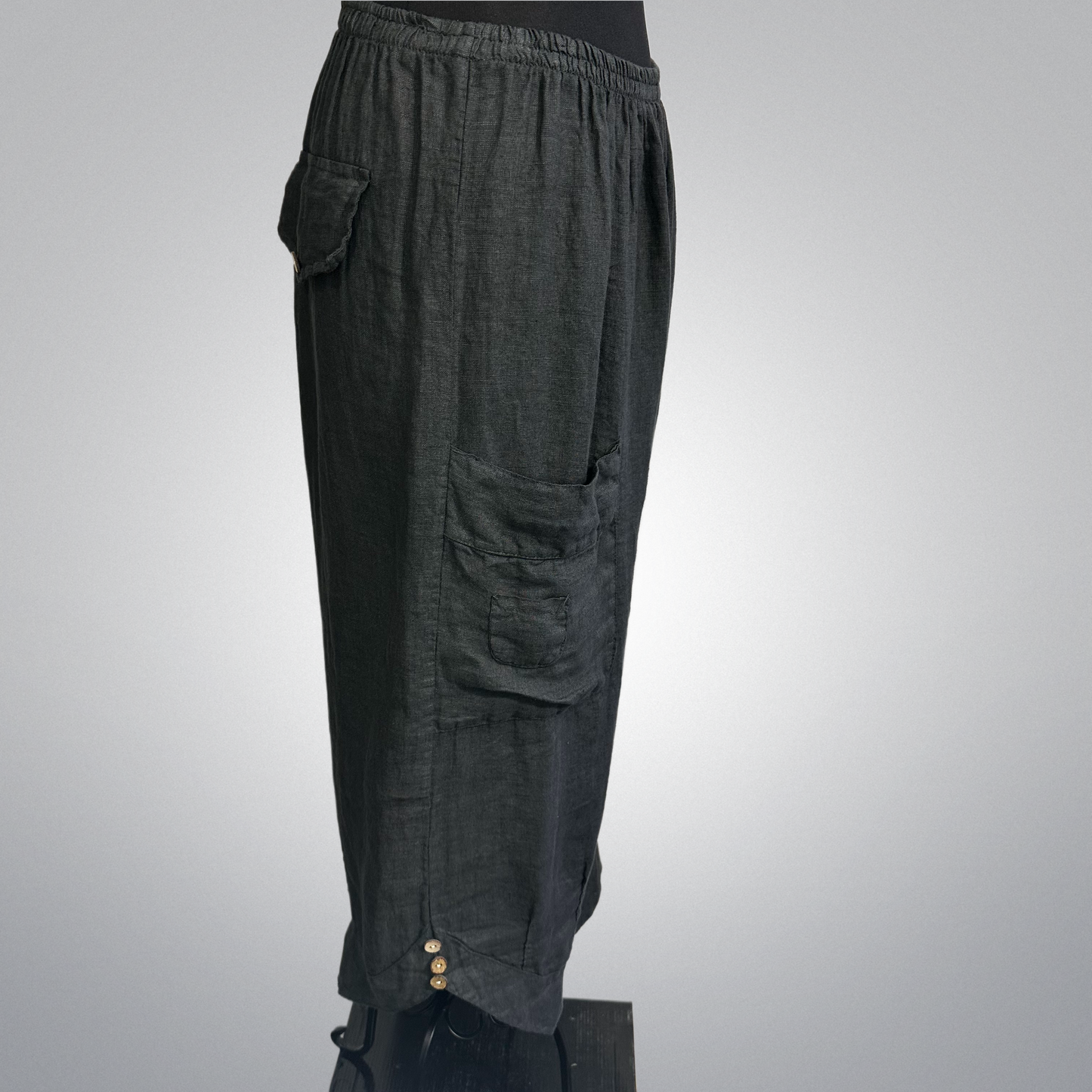 Detailed Linen Pants With a Button Slant Cut