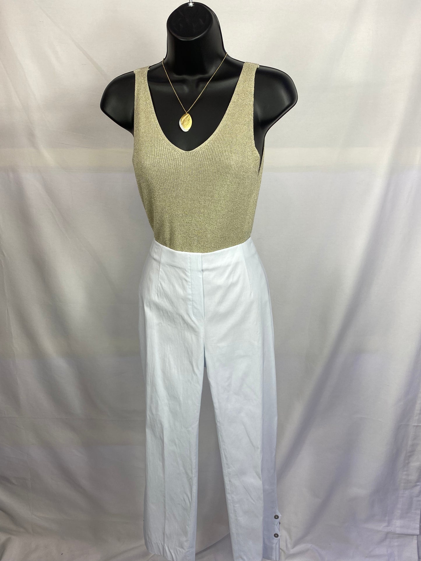 Button Side Trimmed Solid Capris (in 6 colors)