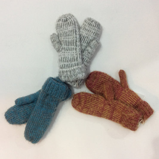 Variegated knit mittens