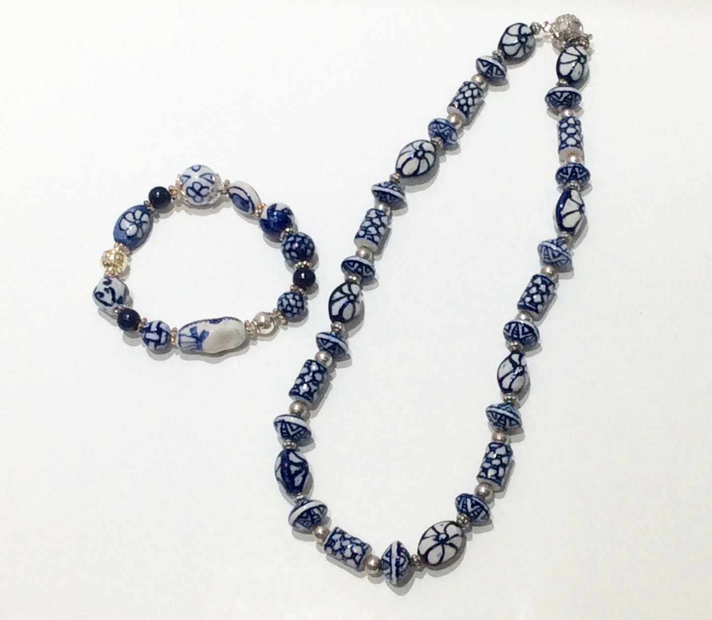 Bracelet-Delft like pattern hand painted porcelain with silver beads