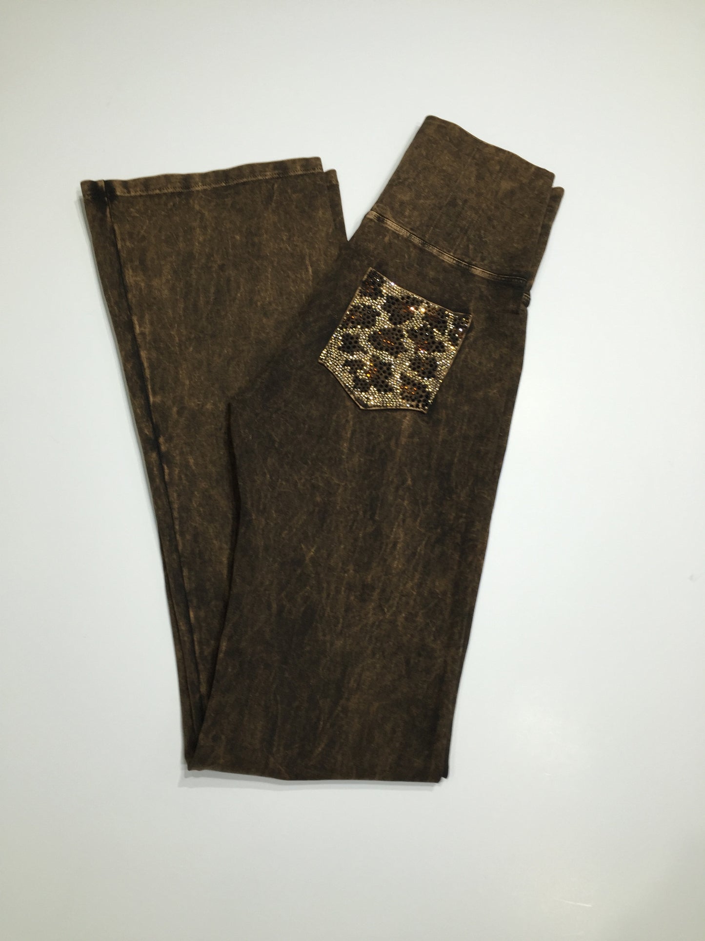 Brown Jewel Pocket Yoga Pants